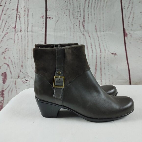 Clarks Bendables Womens Two Tone Gray Brown Leather Ankle Bootie Shoe Size 6.5M - Picture 5 of 10